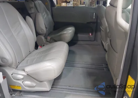 2011 Toyota Sienna Xle V6 from USA, damaged, VIN 5TDYK3DC9BS094382